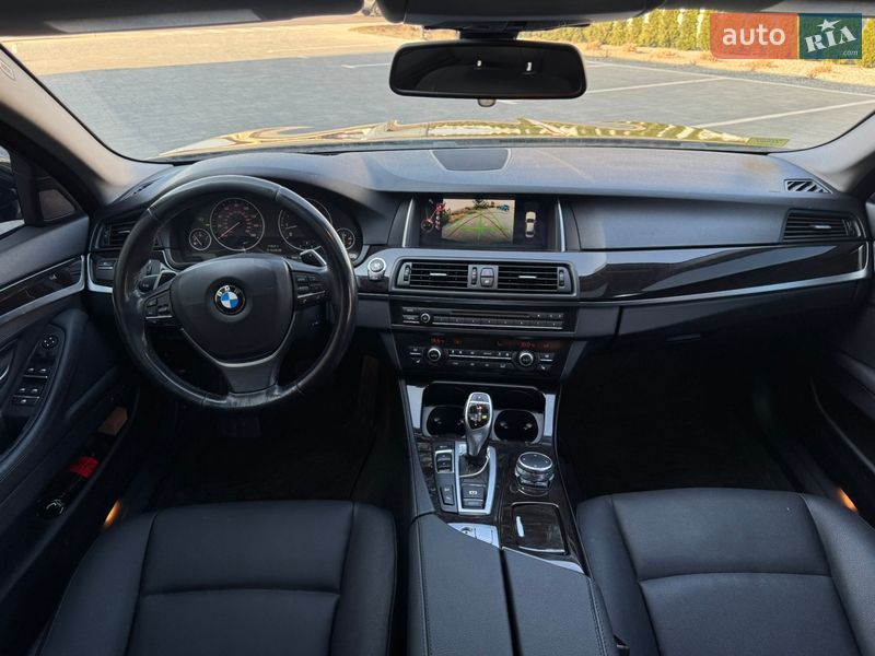 Седан BMW 5 Series 2015 в Луцьку