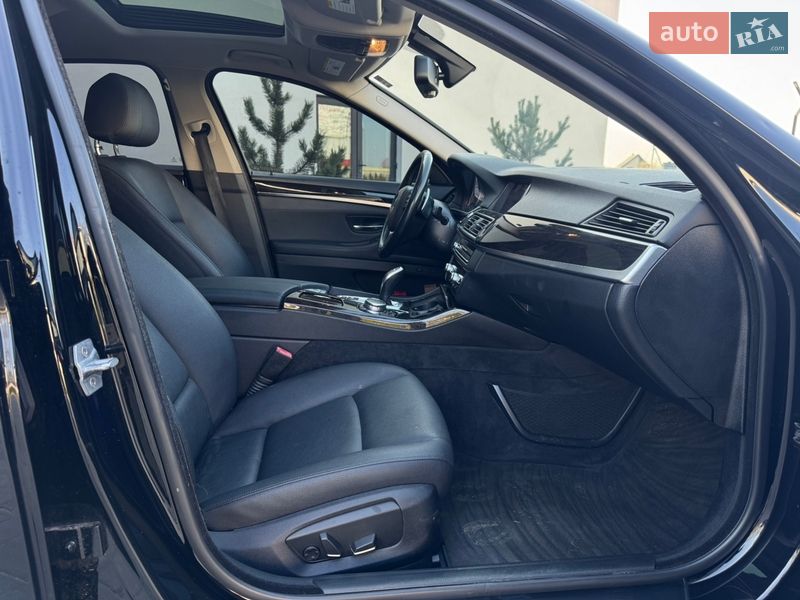 Седан BMW 5 Series 2015 в Луцьку