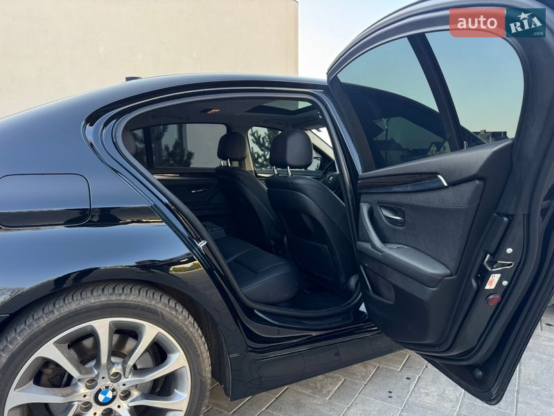 Седан BMW 5 Series 2015 в Луцьку