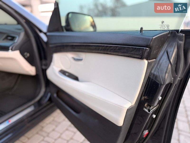 Лифтбек BMW 5 Series 2012 в Черновцах