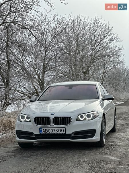 Седан BMW 5 Series 2014 в Тульчині