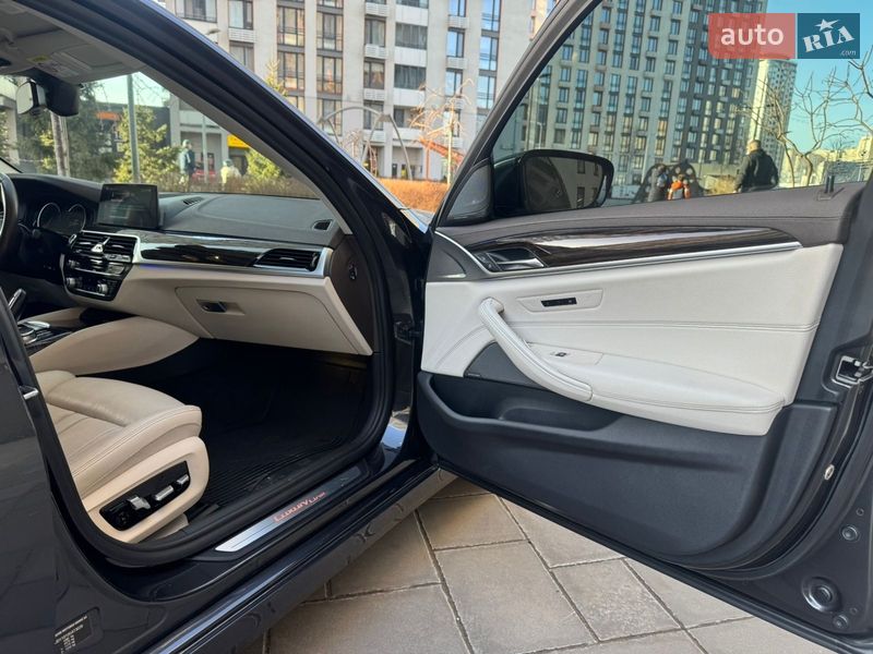 Седан BMW 5 Series 2016 в Киеве