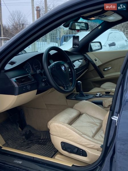 Седан BMW 5 Series 2004 в Хмельницком