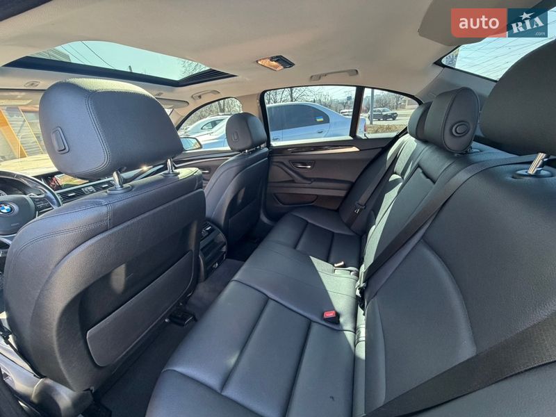 Седан BMW 5 Series 2016 в Харькове
