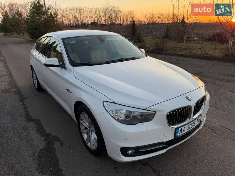 Седан BMW 5 Series 2017 в Киеве