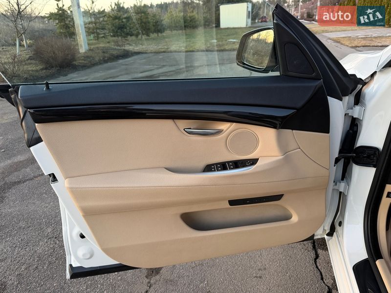 Седан BMW 5 Series 2017 в Киеве