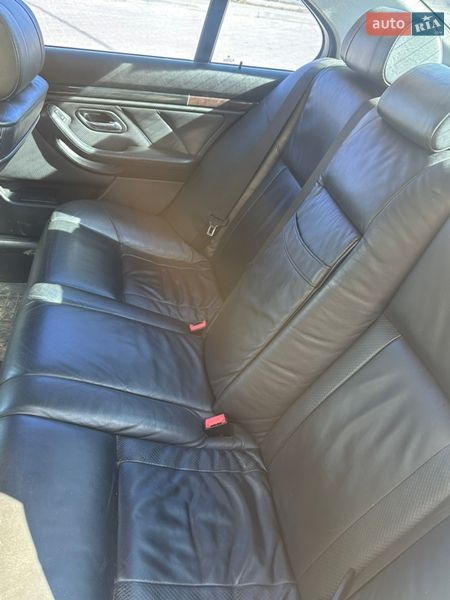 Седан BMW 5 Series 2003 в Хмельницькому