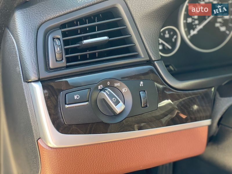 Седан BMW 5 Series 2011 в Стрые