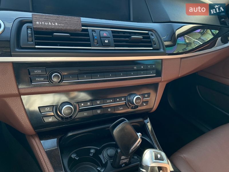 Седан BMW 5 Series 2011 в Стрые