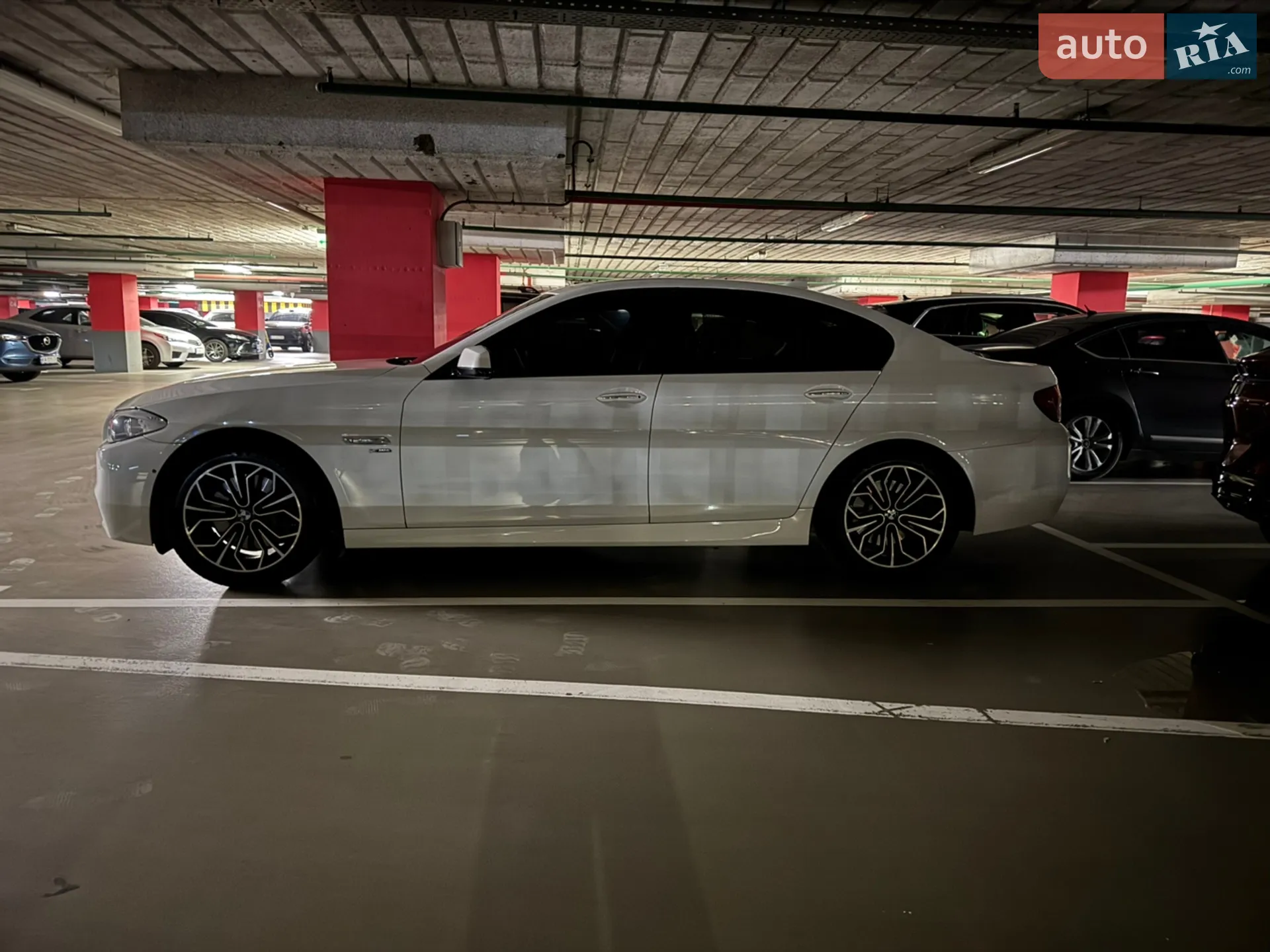 2012 BMW 5er - мініатюра 3