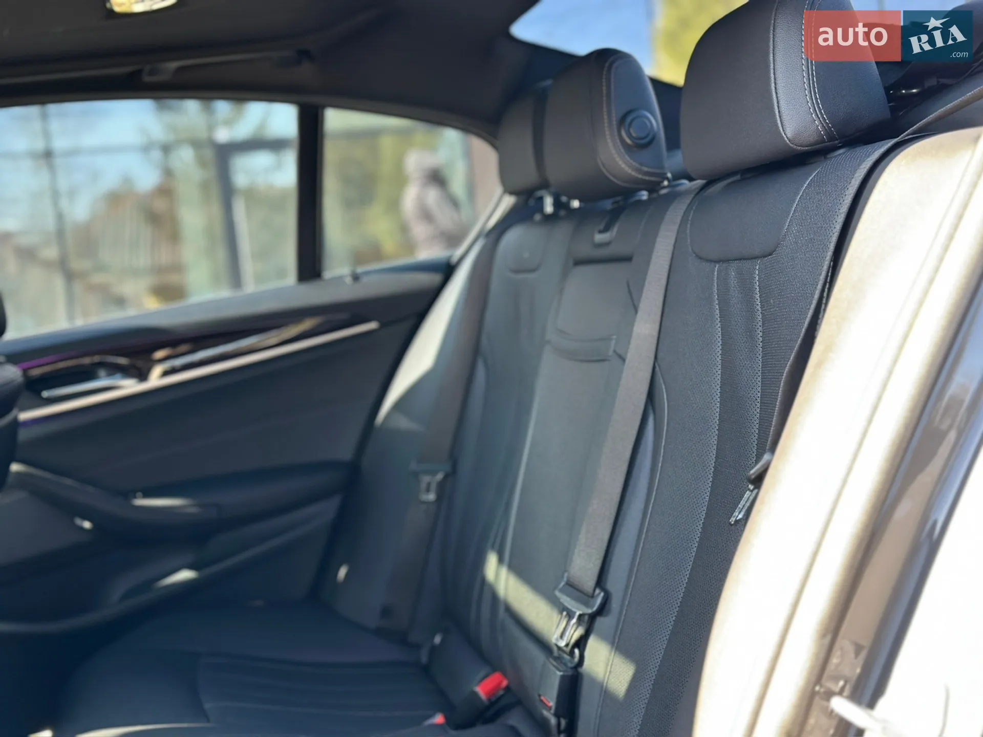 2020 BMW 5er - мініатюра 17