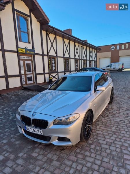 Седан BMW 5 Series 2011 в Ровно