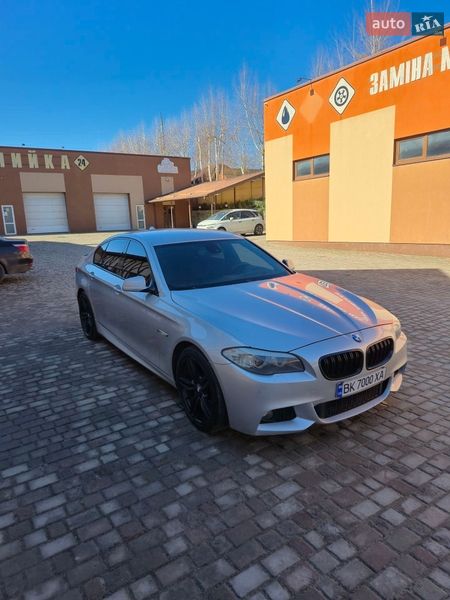 Седан BMW 5 Series 2011 в Ровно