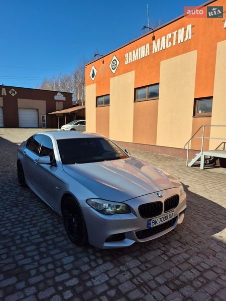Седан BMW 5 Series 2011 в Ровно