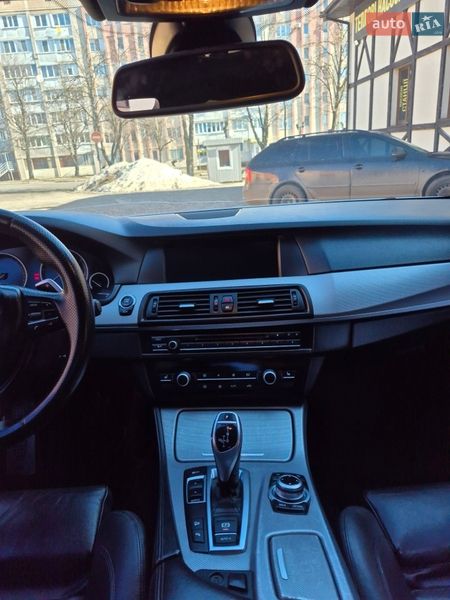 Седан BMW 5 Series 2011 в Ровно