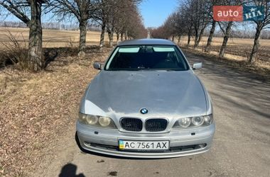 Седан BMW 5 Series 1996 в Цумани