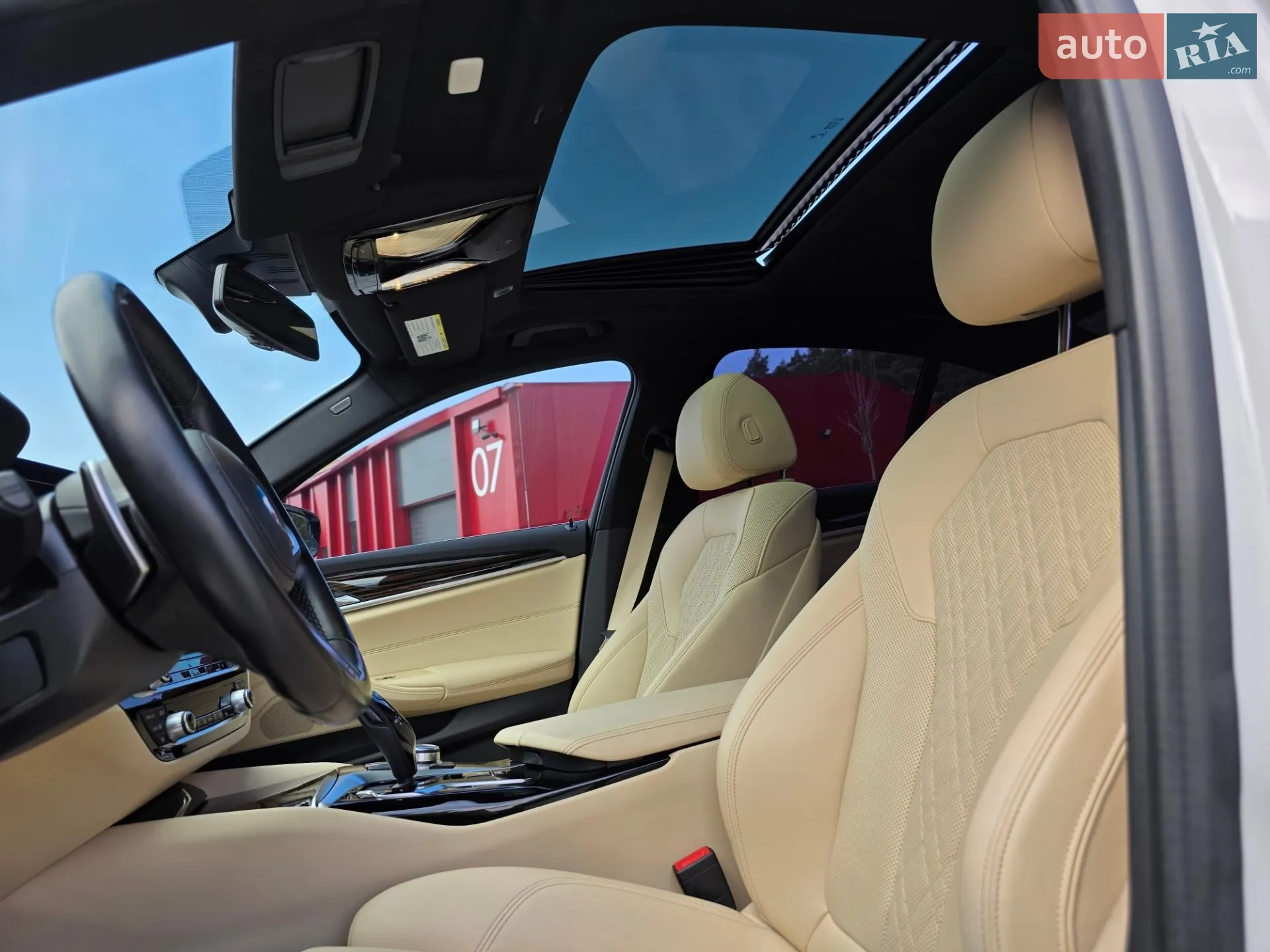 2022 BMW 5er - мініатюра 22