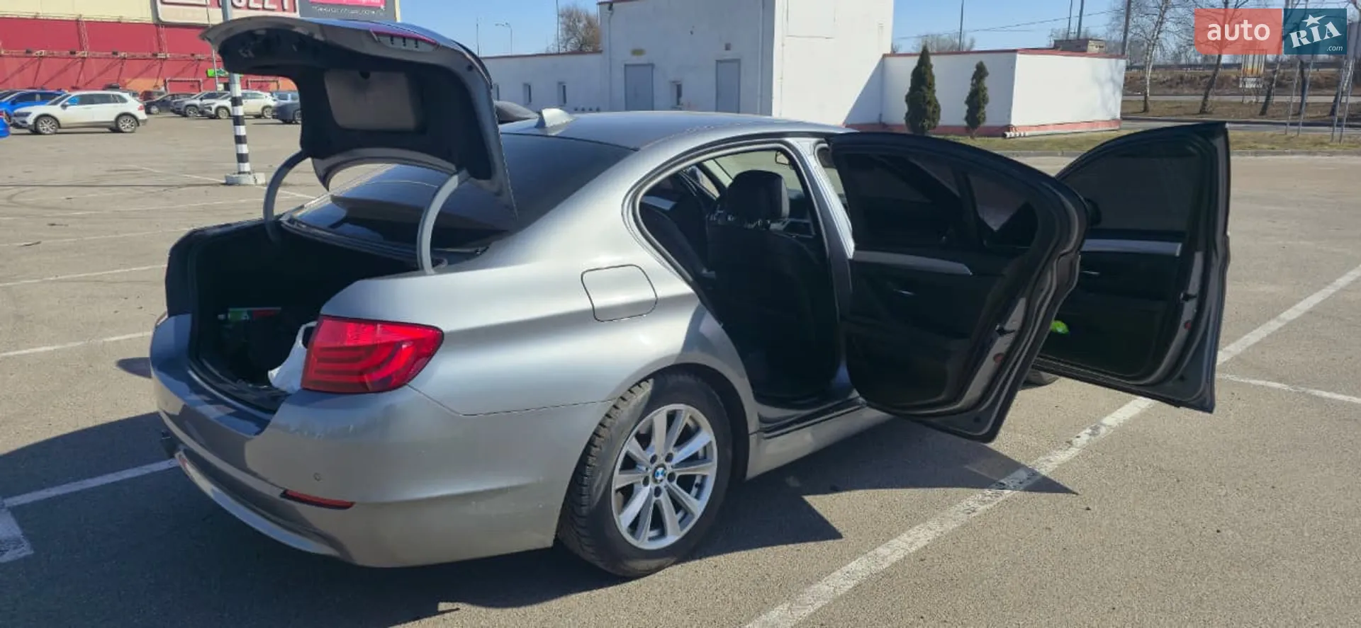 2010 BMW 5er - мініатюра 6