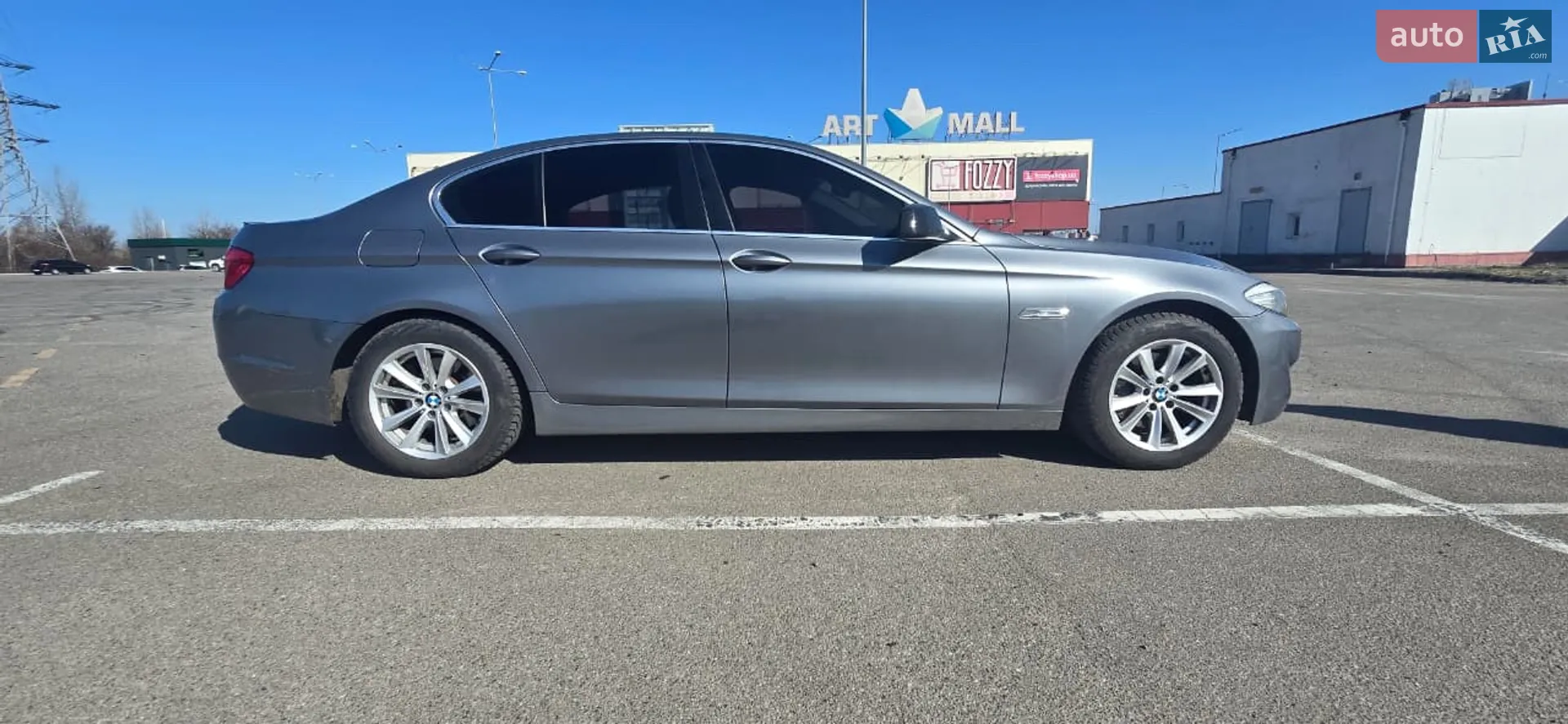 2010 BMW 5er - мініатюра 11