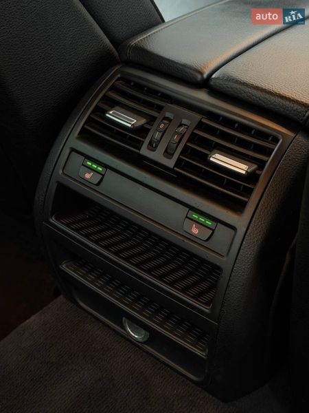 Седан BMW 5 Series 2012 в Одессе