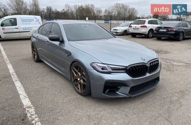 Седан BMW 5 Series 2019 в Киеве