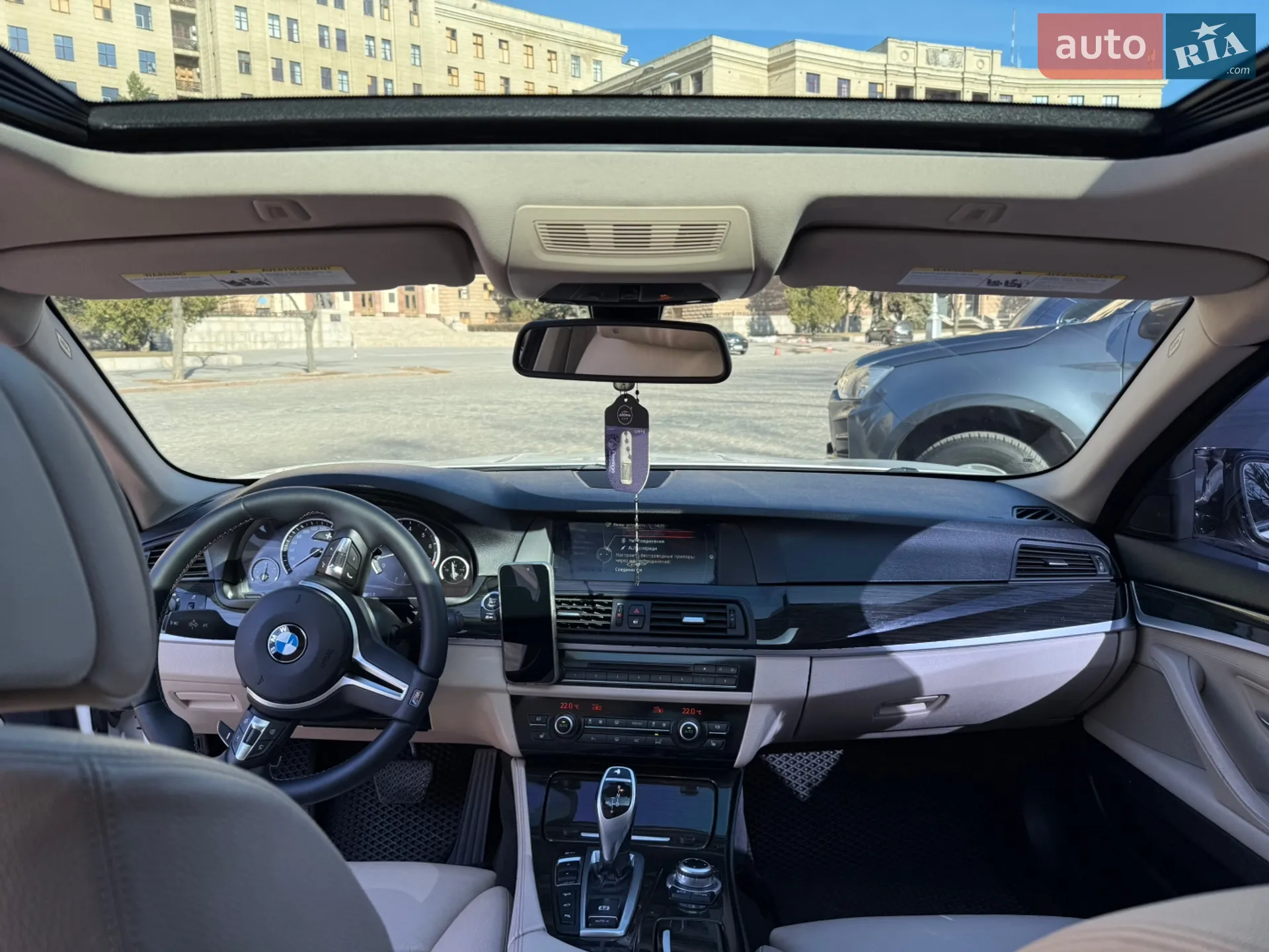 2012 BMW 5er - мініатюра 9