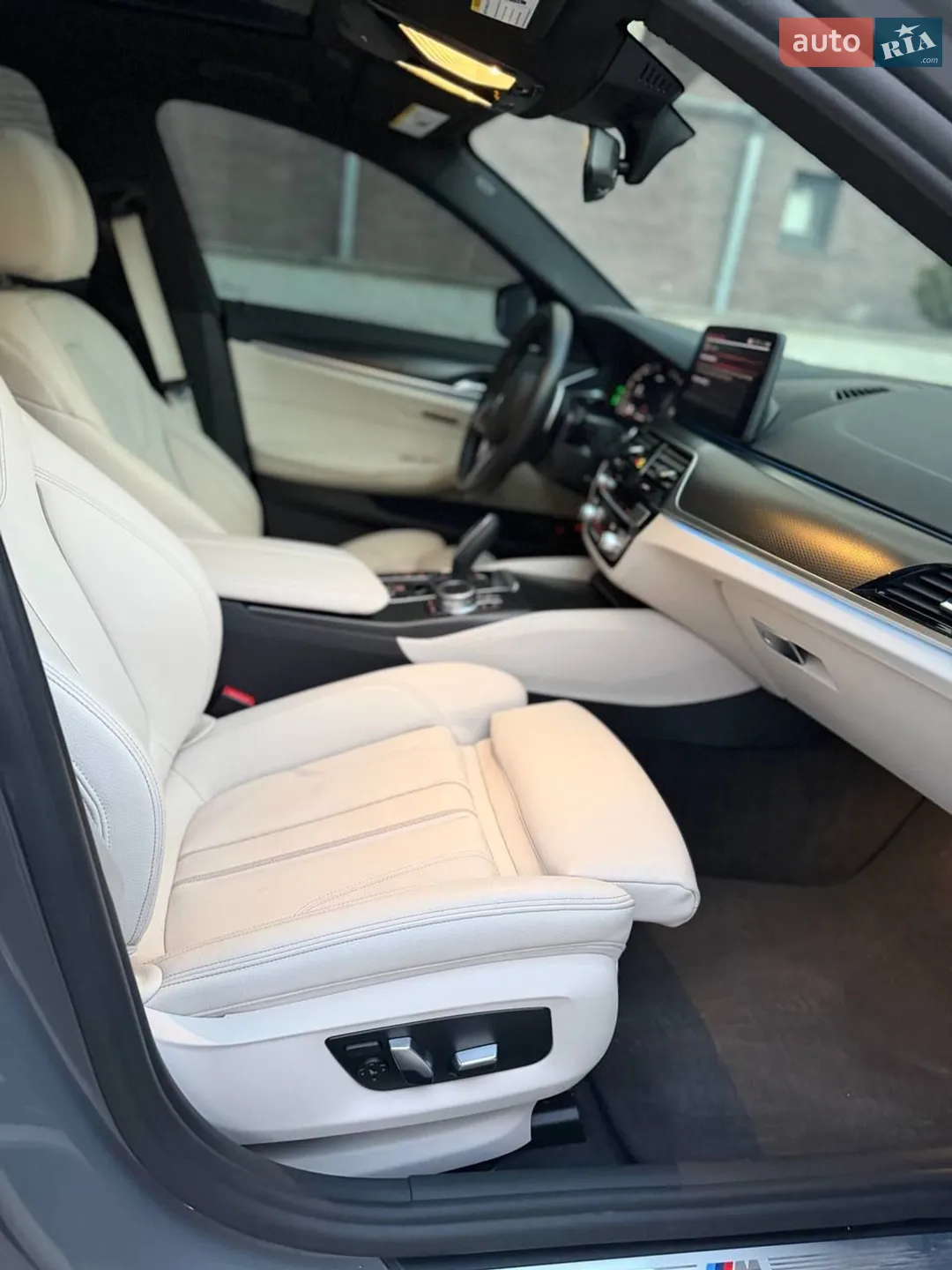 2020 BMW 5er - мініатюра 25