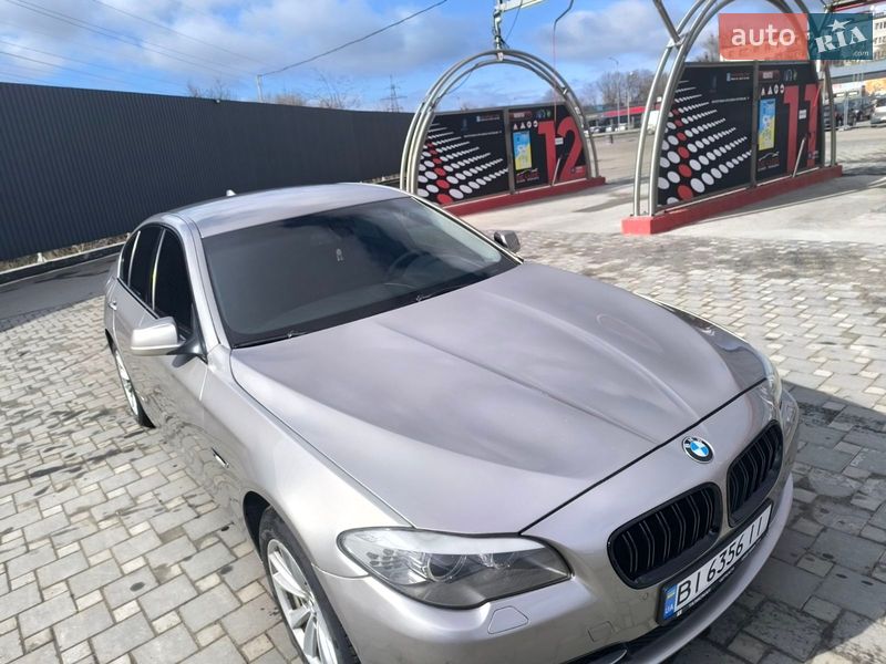 BMW 5 Series 2011 BMW 5 Series 2011
