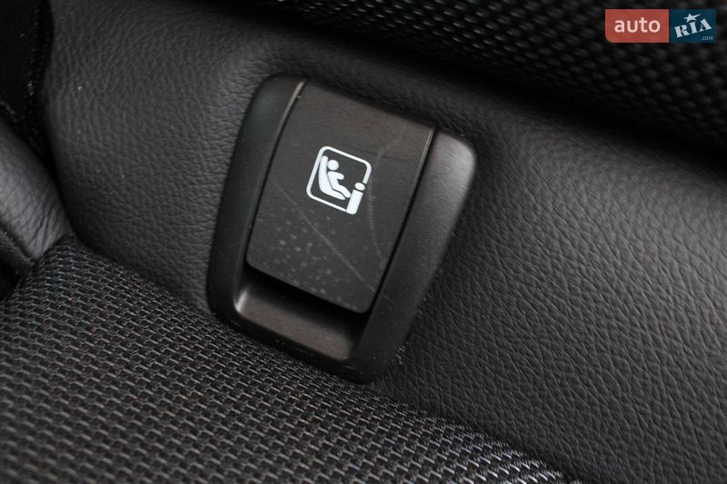 Седан BMW 5 Series 2017 в Львові