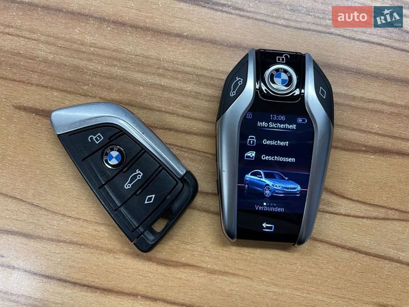 Седан BMW 5 Series 2017 в Львові