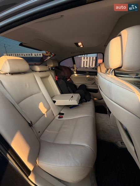 Седан BMW 5 Series 2012 в Каменец-Подольском