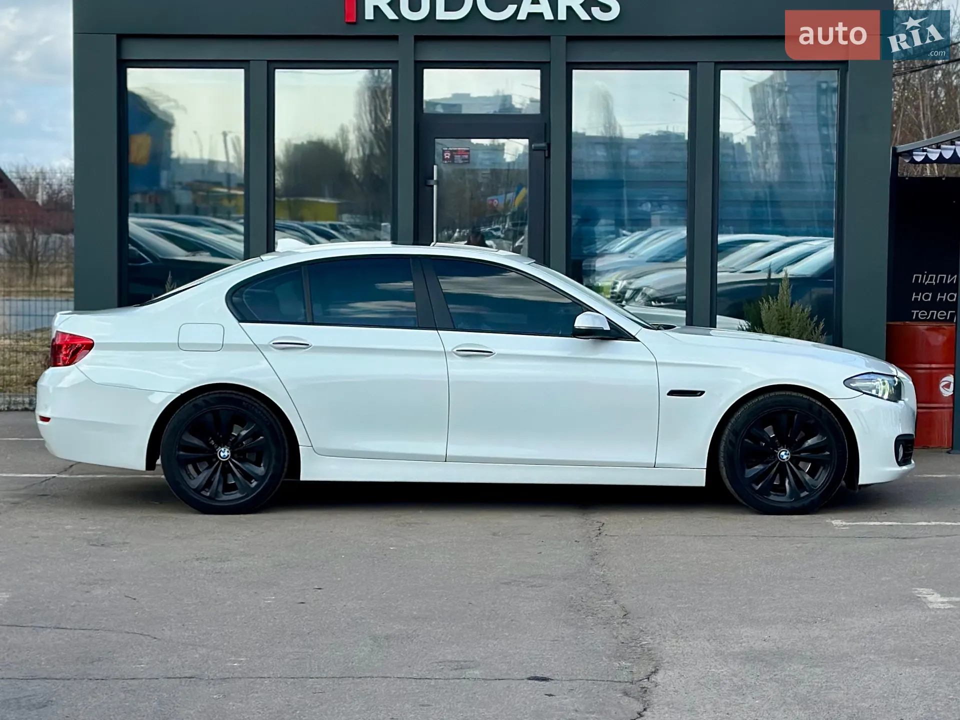 2015 BMW 5er - мініатюра 6