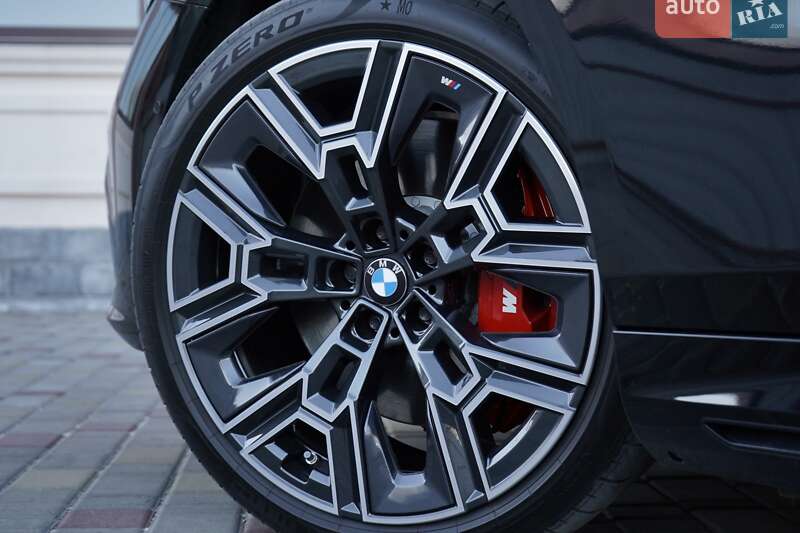 Седан BMW 5 Series 2024 в Одессе