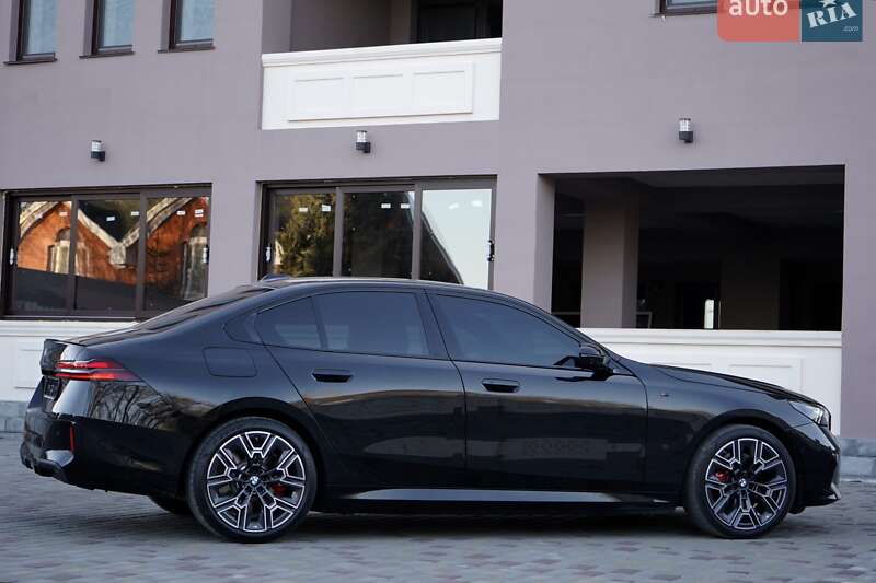 Седан BMW 5 Series 2024 в Одессе