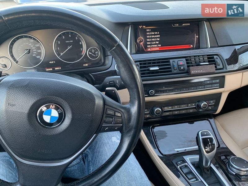 Седан BMW 5 Series 2015 в Киеве