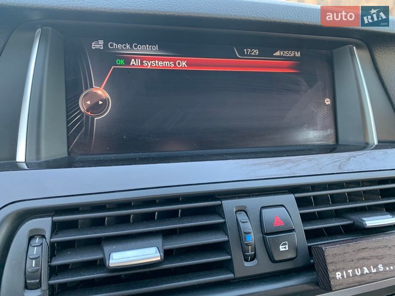 Седан BMW 5 Series 2015 в Киеве