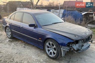 Седан BMW 5 Series 2001 в Львове