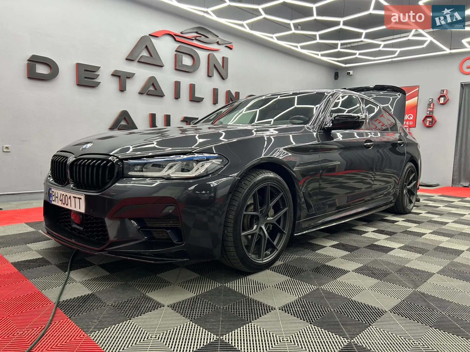 2017 BMW 5er - мініатюра 19