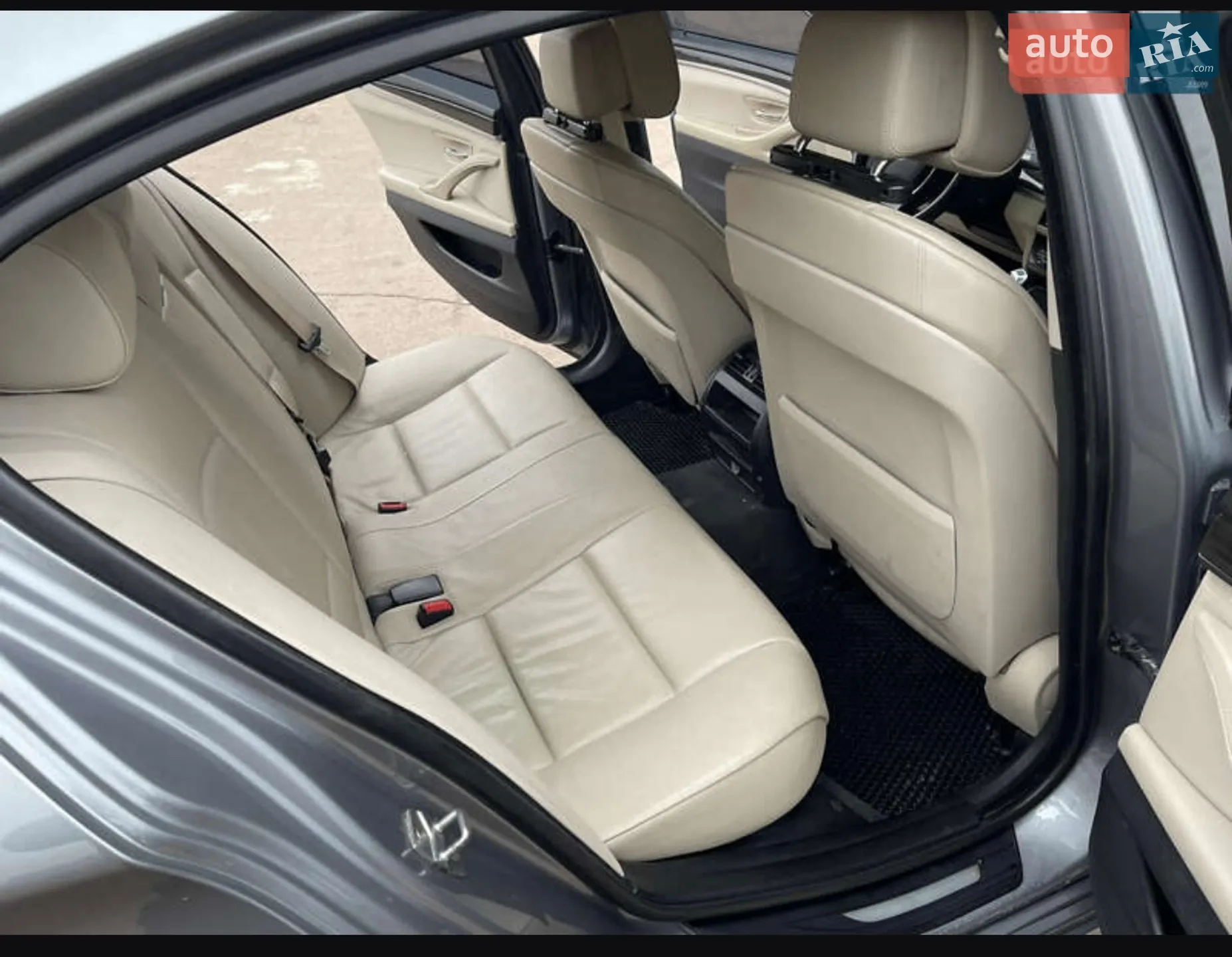 2010 BMW 5er - мініатюра 20