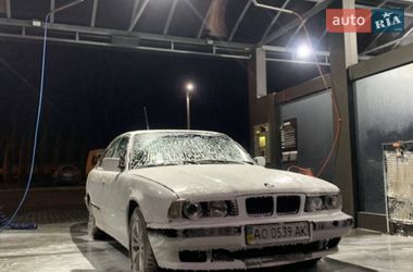 Седан BMW 5 Series 1993 в Львове