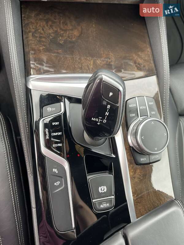 Седан BMW 5 Series 2017 в Николаеве