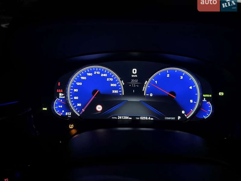 Седан BMW 5 Series 2017 в Николаеве