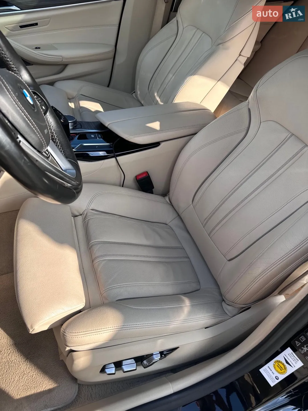 2017 BMW 5er - мініатюра 15