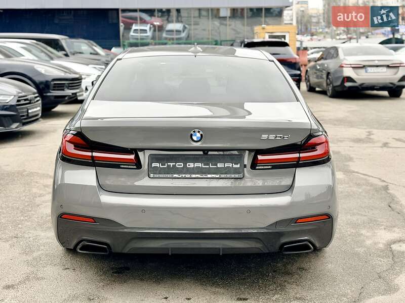 Седан BMW 5 Series 2022 в Киеве