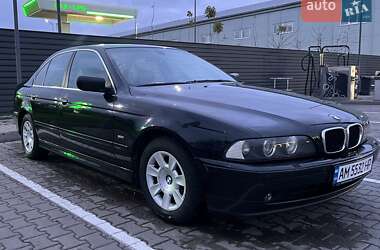 Седан BMW 5 Series 2003 в Житомирі