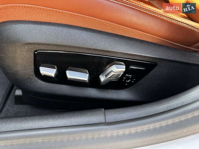 Седан BMW 5 Series 2020 в Одессе фото 11 Седан BMW 5 Series 2020 в Одессе