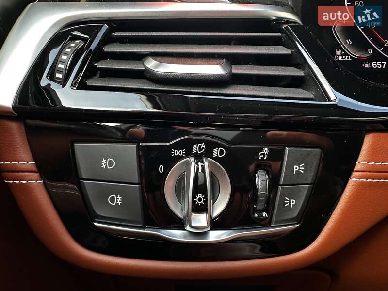 Седан BMW 5 Series 2020 в Одессе фото 29 Седан BMW 5 Series 2020 в Одессе