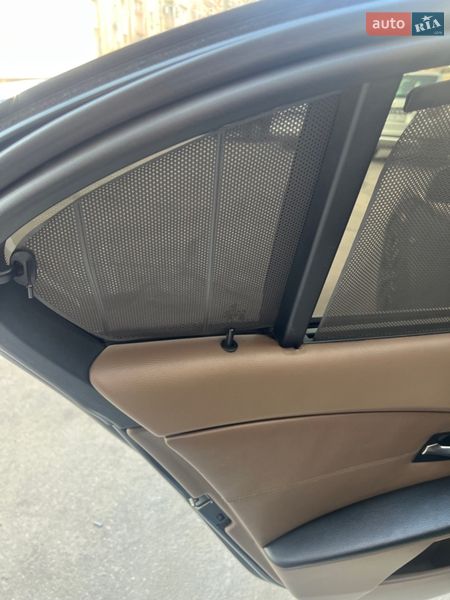 Седан BMW 5 Series 2003 в Запоріжжі