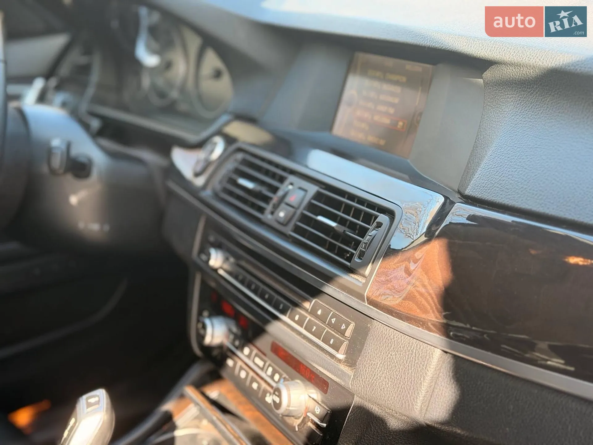 2013 BMW 5er - мініатюра 24