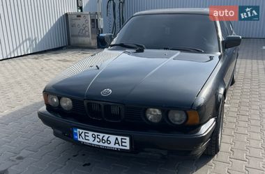 Седан BMW 5 Series 1989 в Днепре